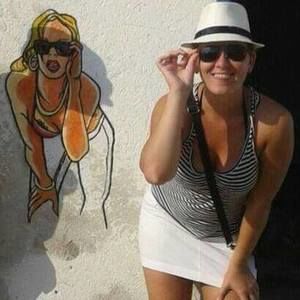 Meet your Posher, Maja